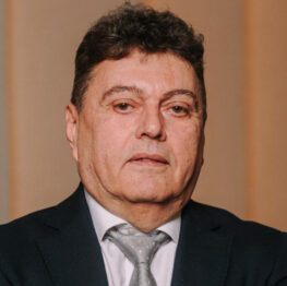 Adrian-Ionescu-1-683x1024